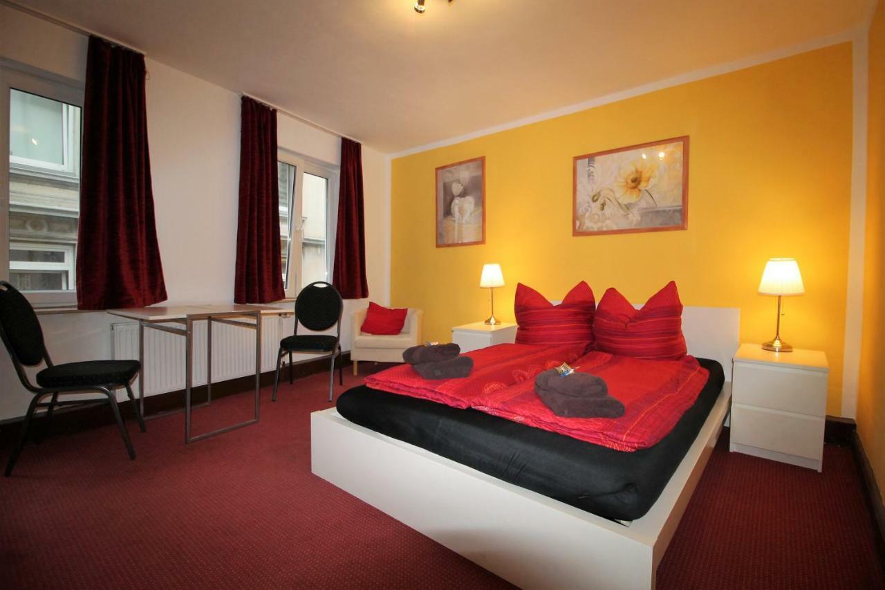 Sleep In Hamburg St. Pauli Hotel Exterior foto